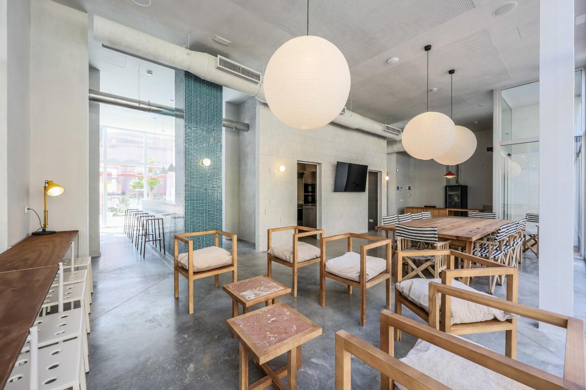Madrid Live Coworking - Self Service - Екстериор снимка
